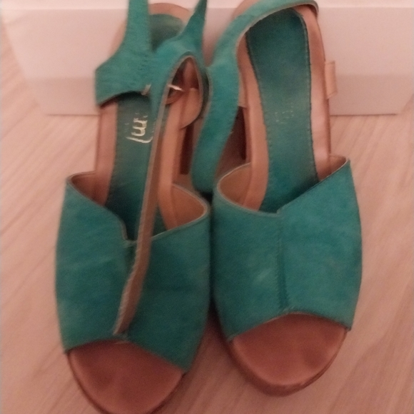 Spring high heels size 7 - Picture 2 of 2